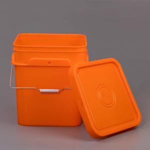 plastic bucket5